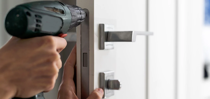 Locksmith For Lock Replacement Near Me in Clearwater, FL