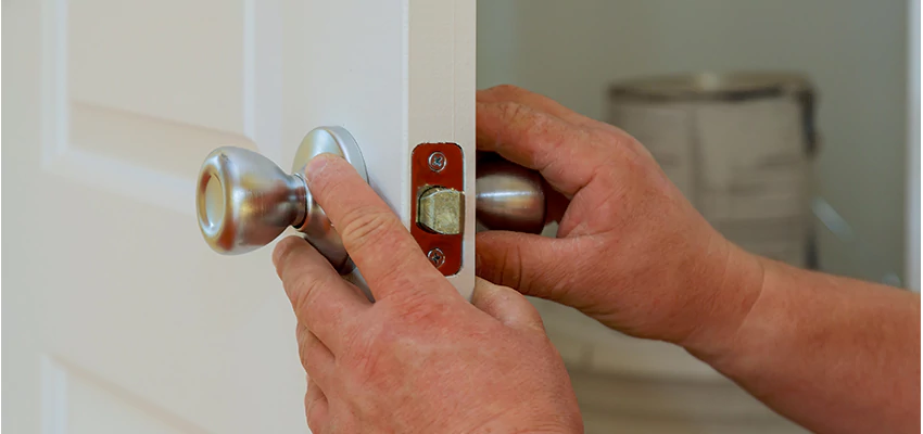 AAA Locksmiths For lock Replacement in Clearwater, Florida